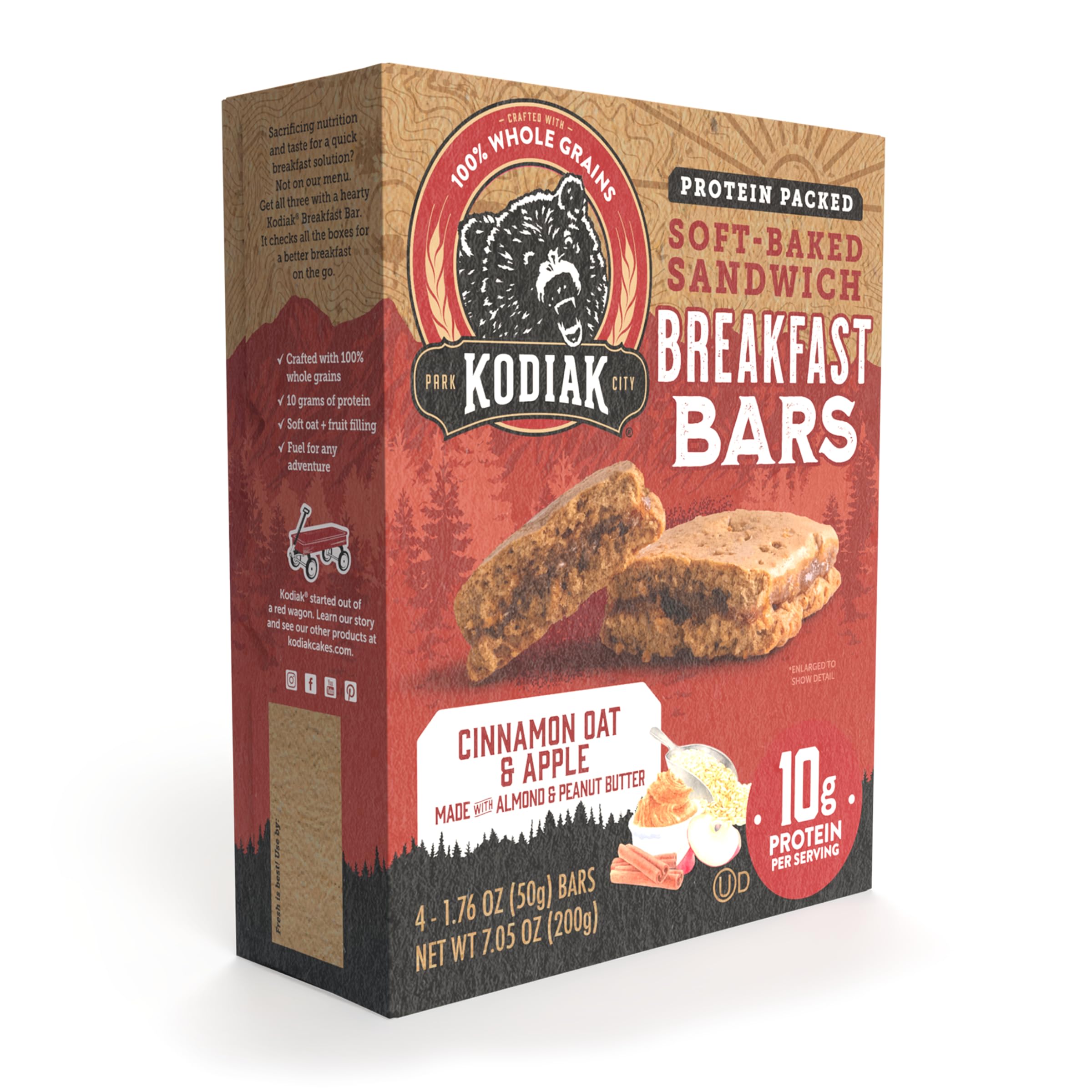 Kodiak Cakes barrita en mano para comparar tamaño y porción portátil