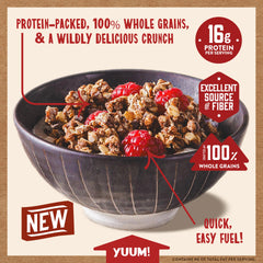 Kodiak Cakes granola servida sobre yogur para aumento de proteína y textura