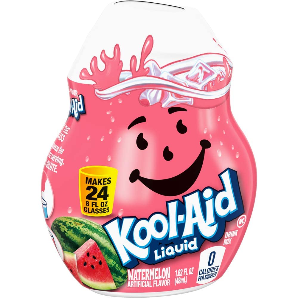 Kool-Aid comparación de tamaño con mano para visualizar rendimiento y portabilidad