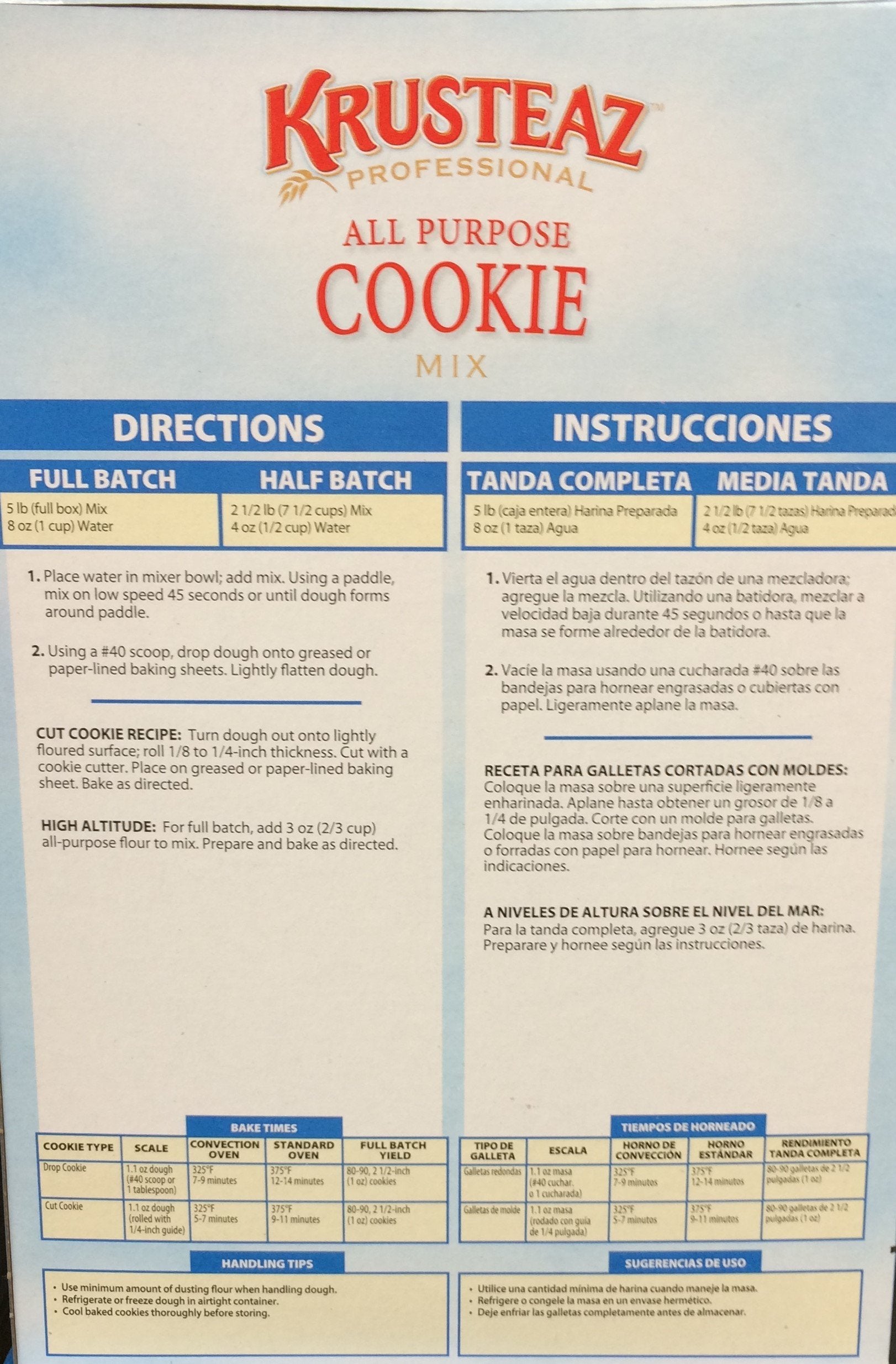 Krusteaz primer plano de masa preparada con la mezcla, demuestra textura homogénea y manejo fácil