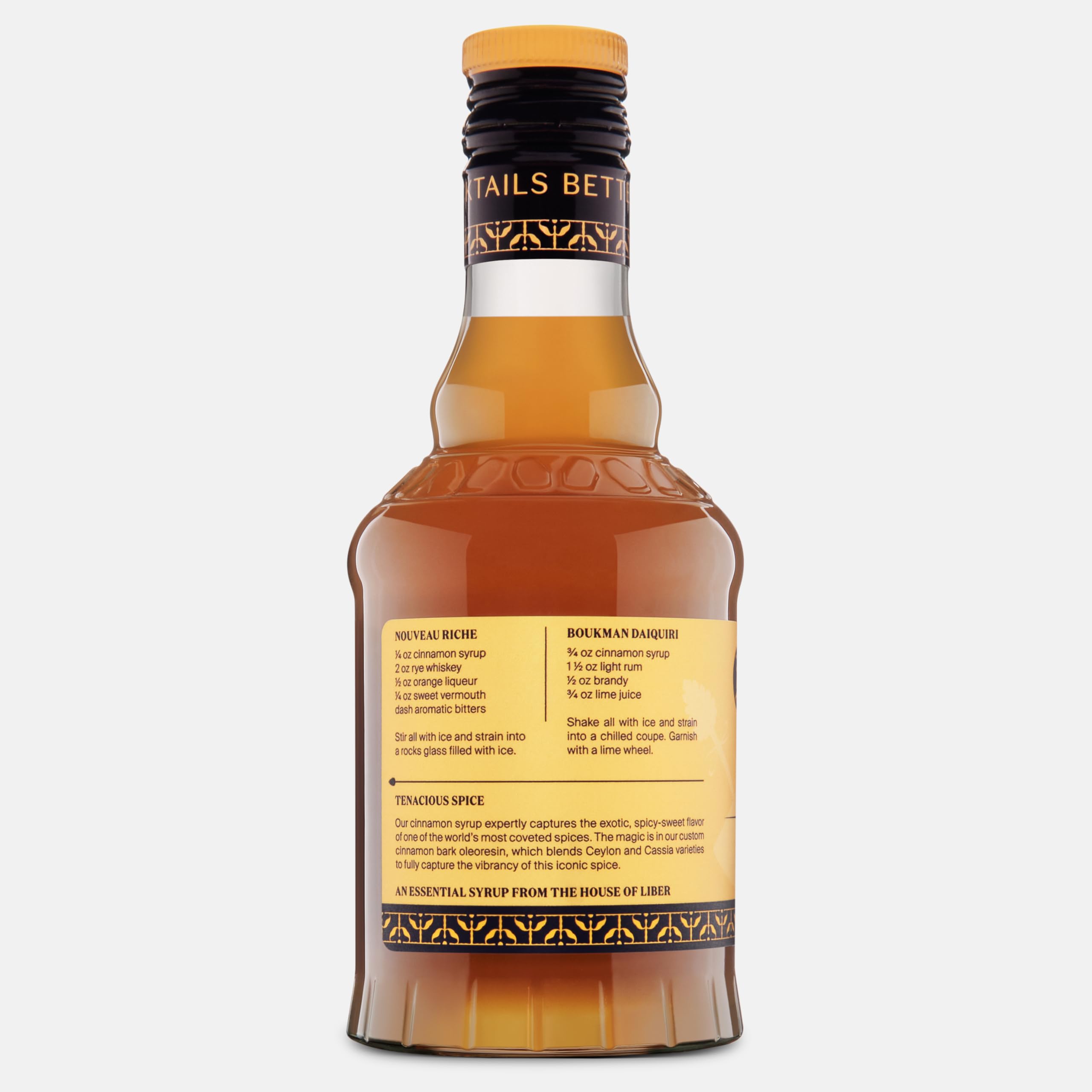 Liber & Co. canela en rama y polvo junto a ingredientes que componen la oleorresina