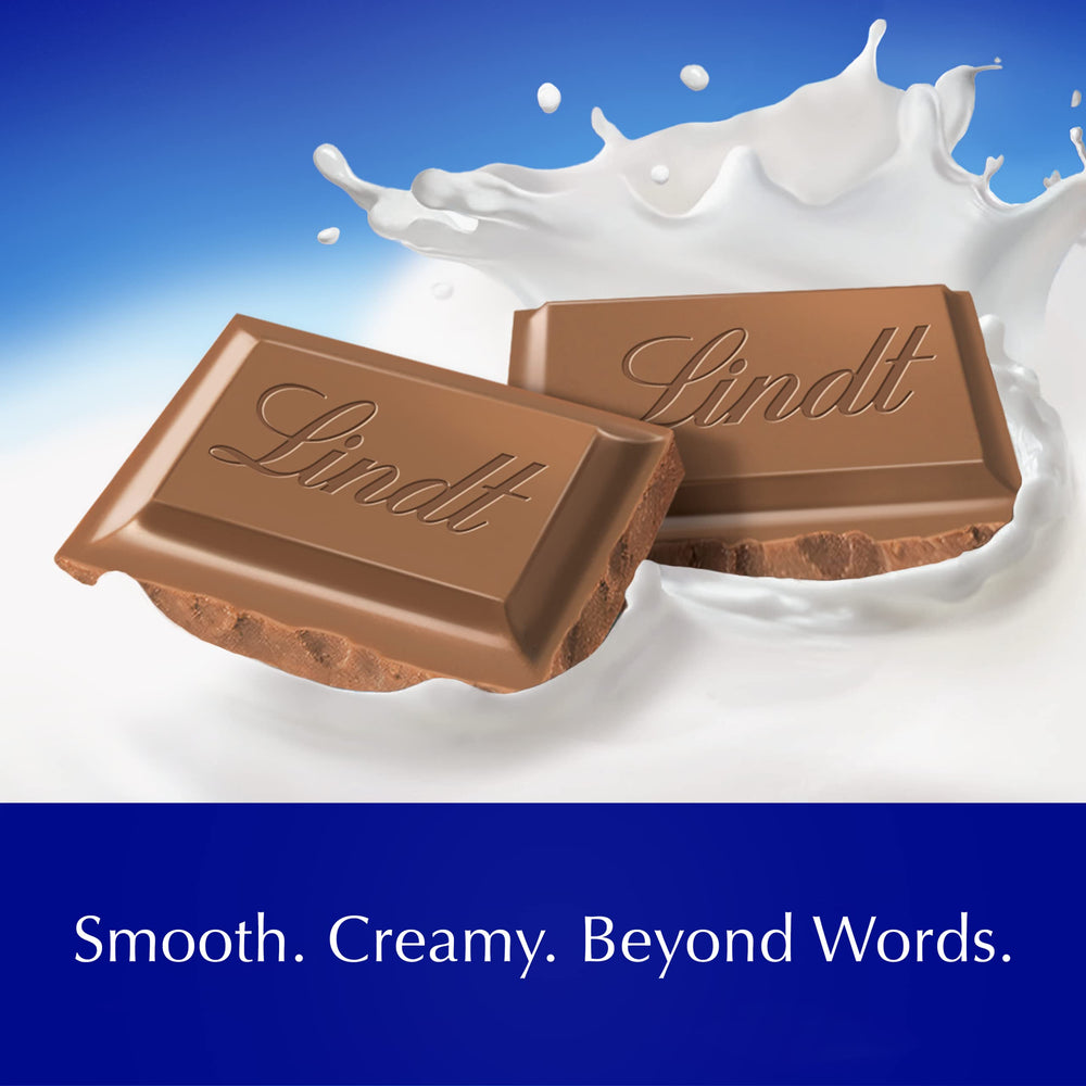 Lindt barra sostenida en mano para comparar tamaño y visualizar porción individual