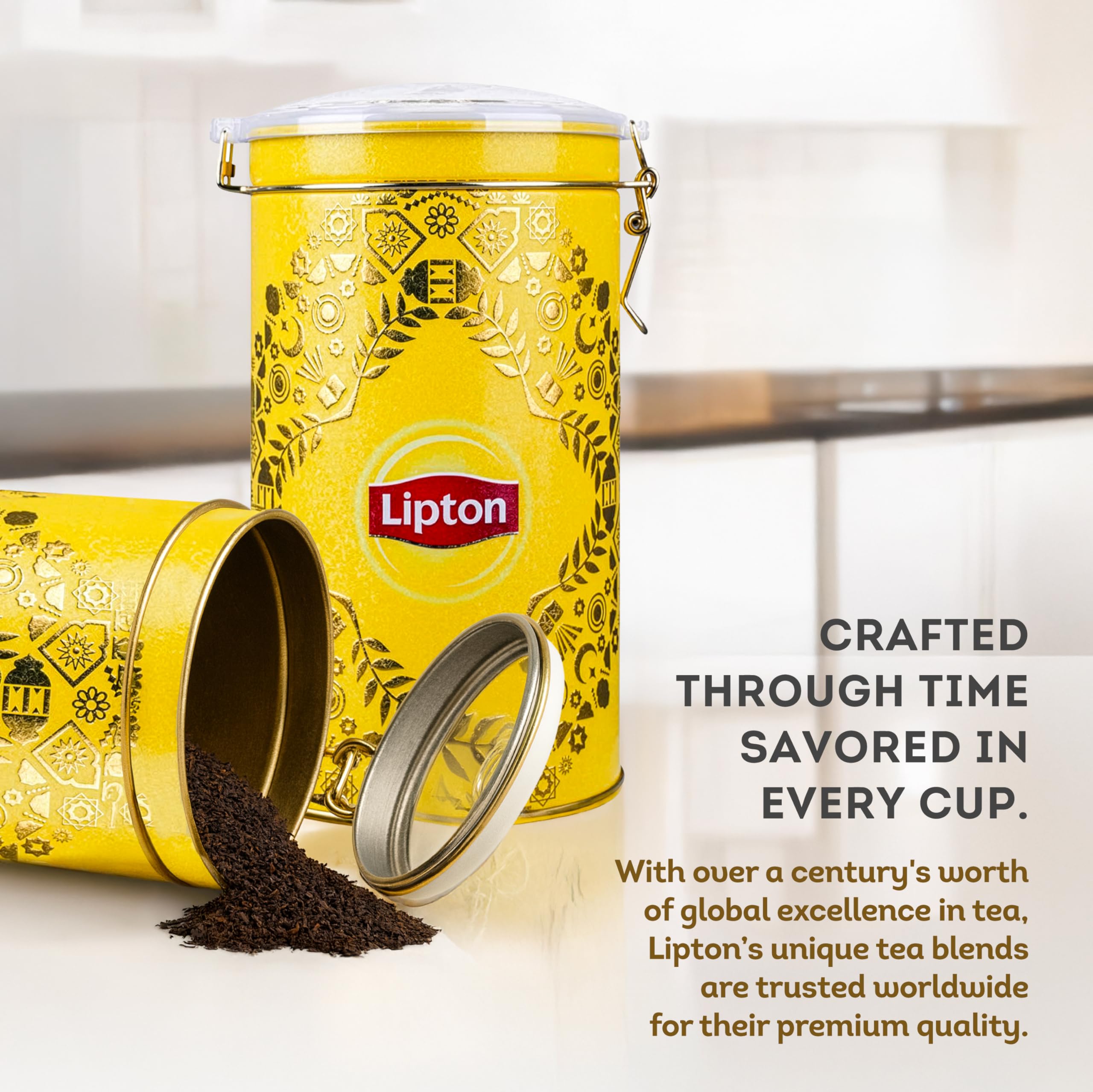 Lipton frasco abierto con hojas sueltas listo para preparar té