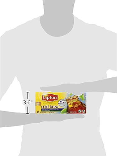 Lipton escena familiar disfrutando té helado que resalta versatilidad para reuniones