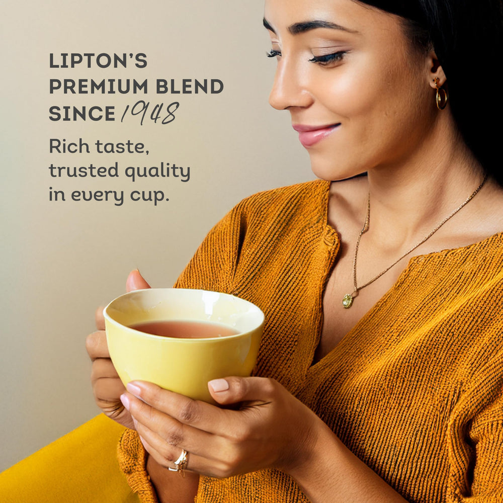 Lipton té con leche servido que sugiere versatilidad y sabor