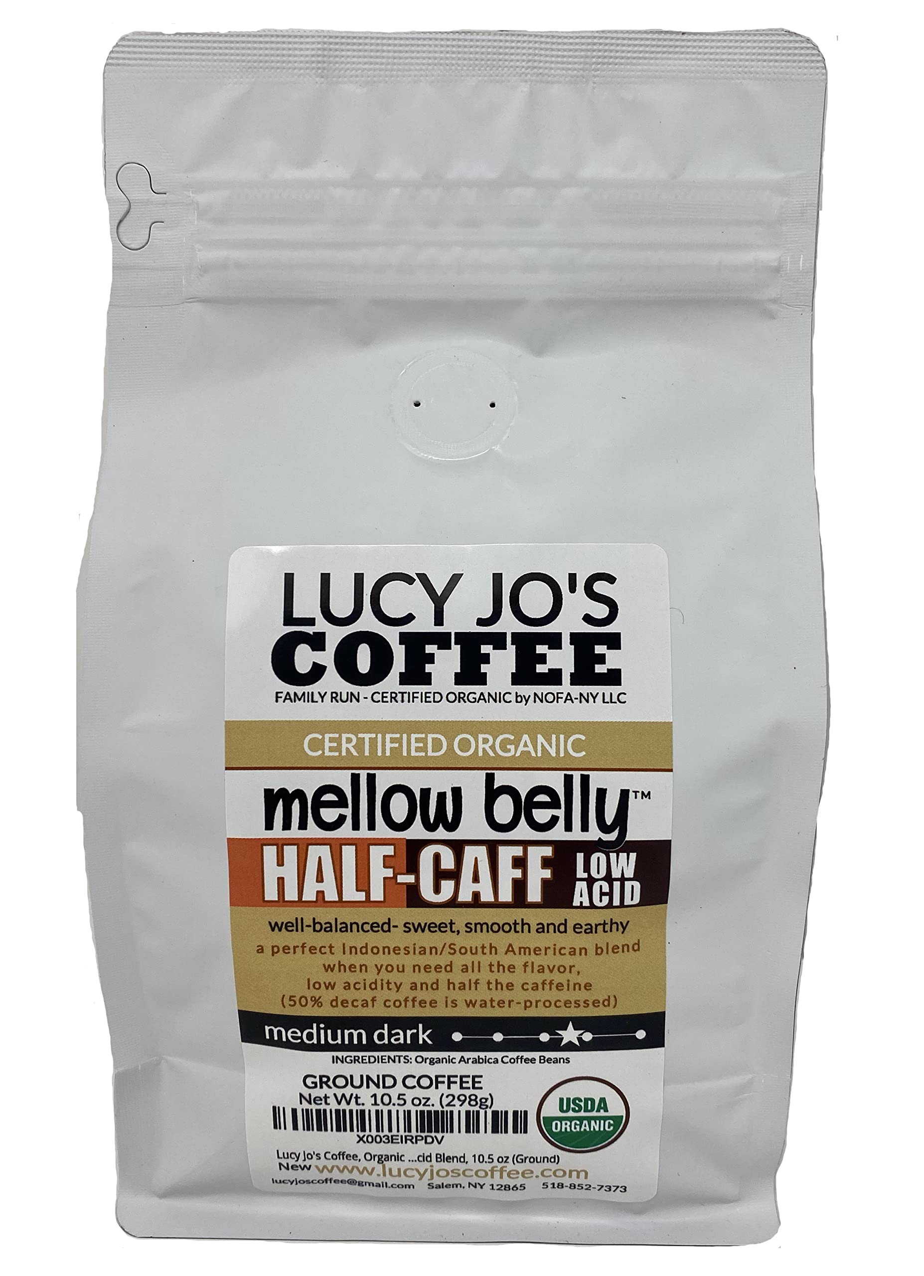 Lucy Jo's Coffee bolsa frente mostrando etiqueta orgánica y aroma equilibrado