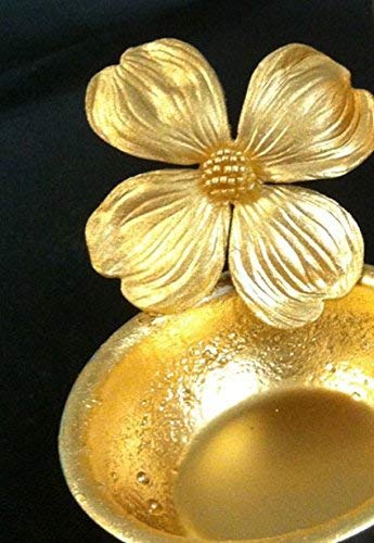 Luxe Cake polvo oro aplicado sobre fondant mostrando acabado dorado realista