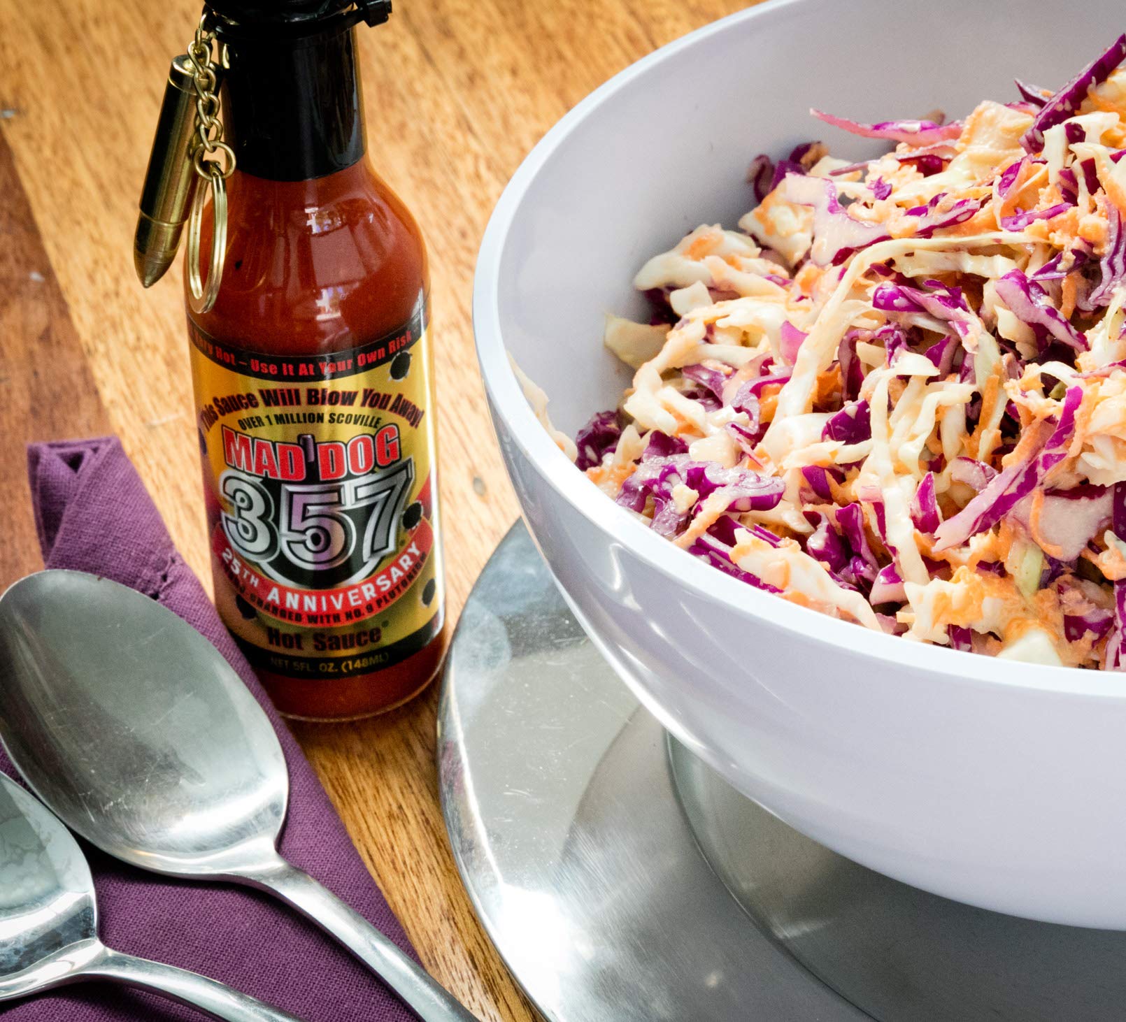 Mad Dog 357 Gold Edition con cebolla y ajo fresco, ingredientes naturales