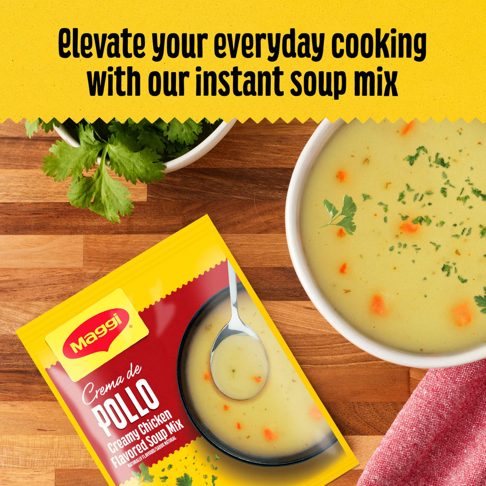 Maggi crema de pollo en tazón, textura cremosa que reconforta