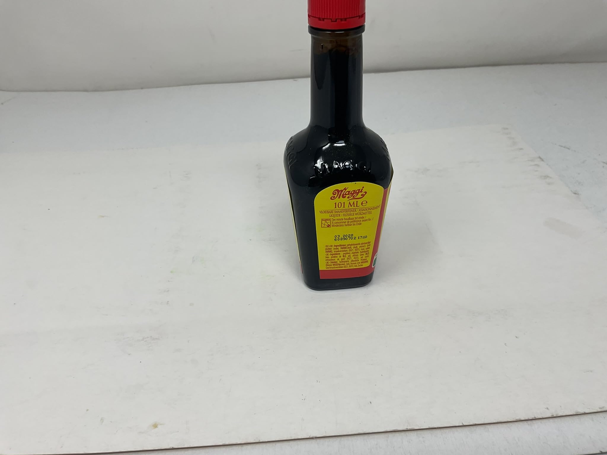 Etiqueta de Maggi con lista de ingredientes naturales visibles