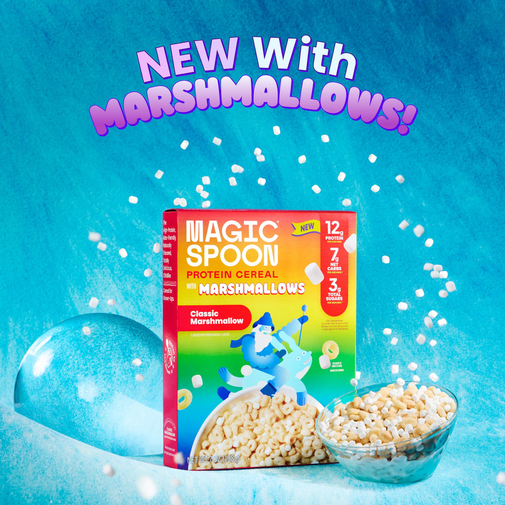 Magic Spoon tazón servido con leche, opción alta en proteína y bajo en azúcar