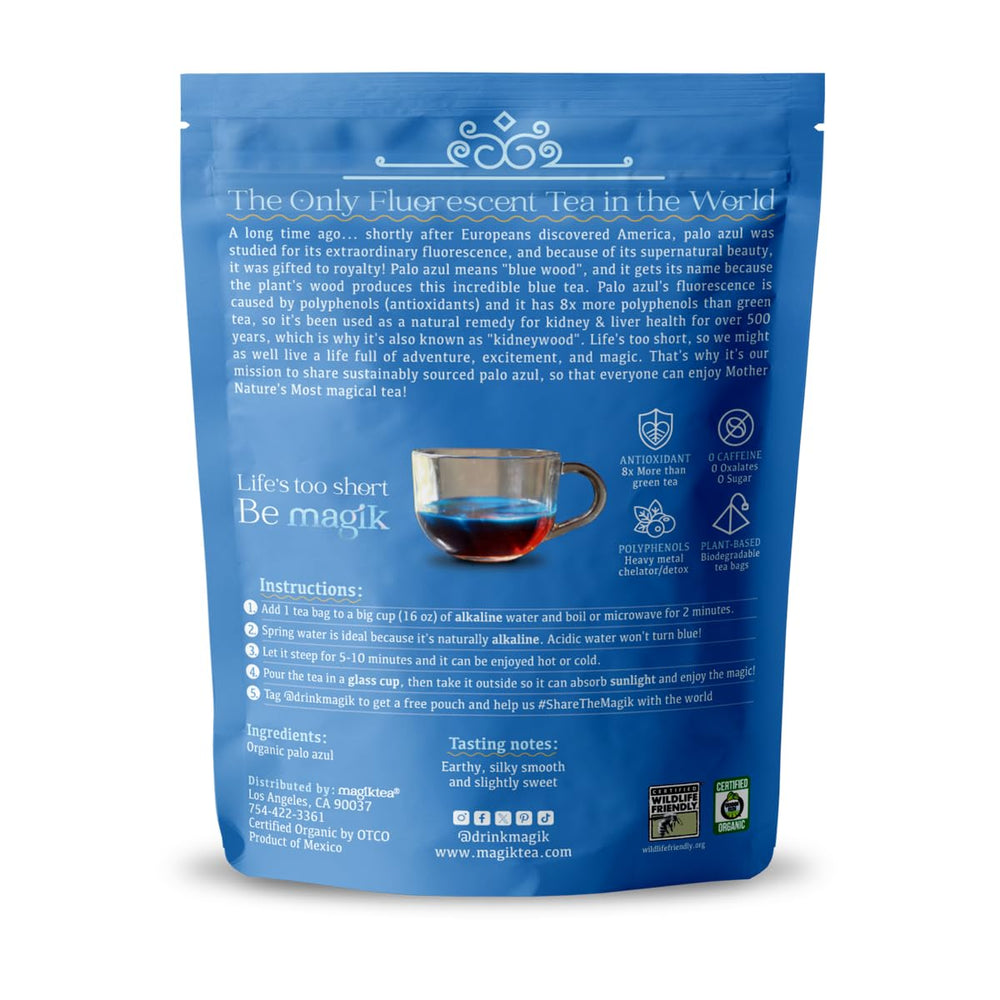 Magiktea bebida servida en cocina, momento cotidiano y relajante