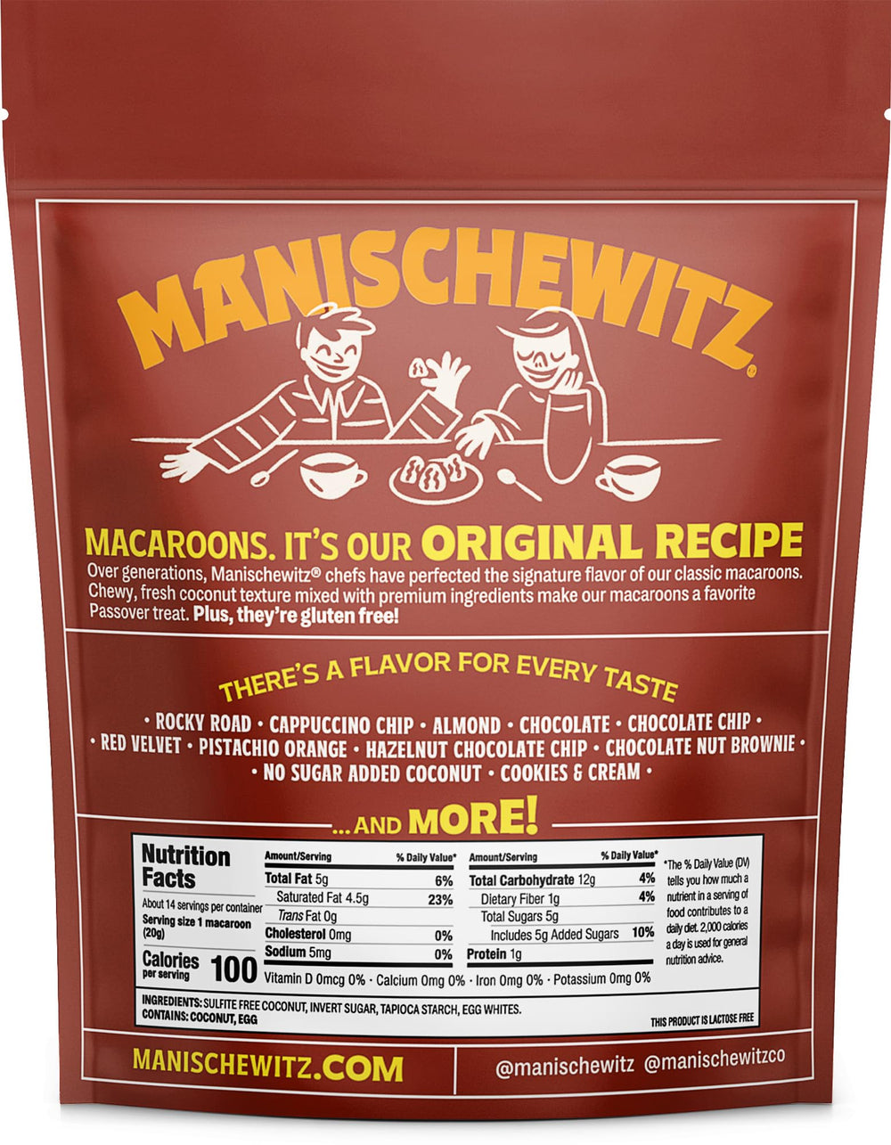 Manischewitz galleta en mano mostrando tamaño real, ayuda a visualizar porciones