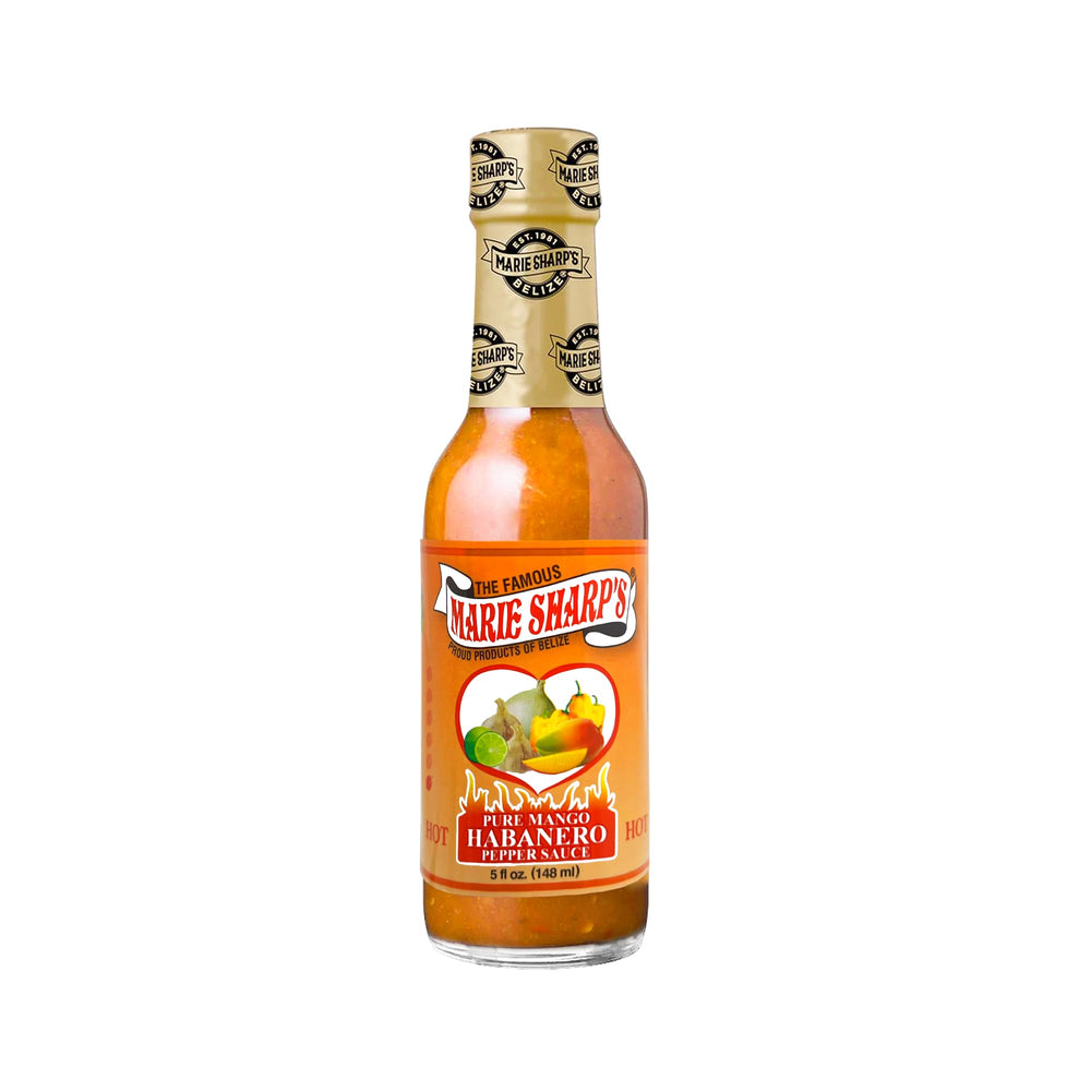 Marie Sharp's primer plano de etiqueta que resalta ingredientes naturales y origen