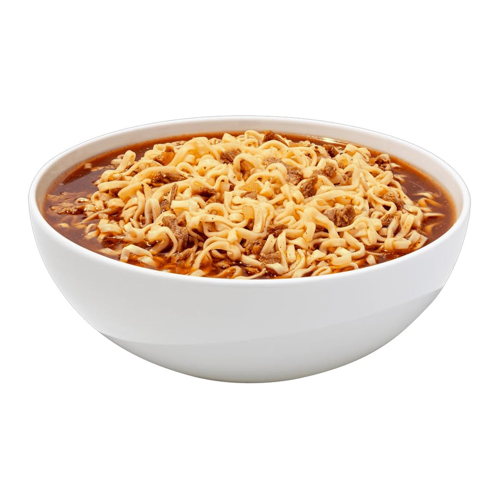 Maruchan tazón servido con huevo y verduras, muestra personalización y mayor nutrición