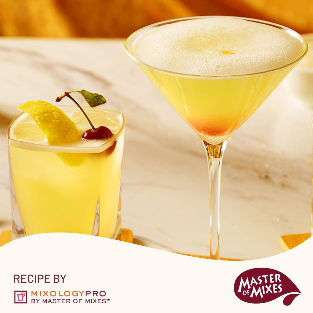 MASTER OF MIXES botellas junto a una regla para comparar tamaño práctico