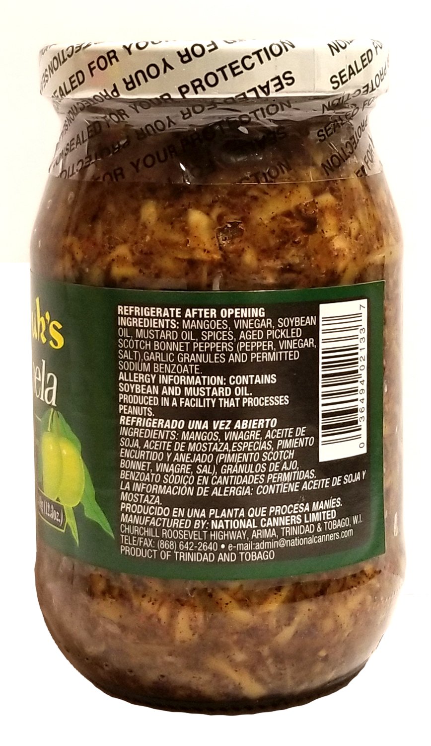 Matouk's primer plano de textura con trozos de mango y especias, realza sabor