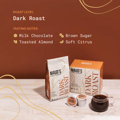 MAUD'S primer plano del café molido dentro de la cápsula, aroma intenso