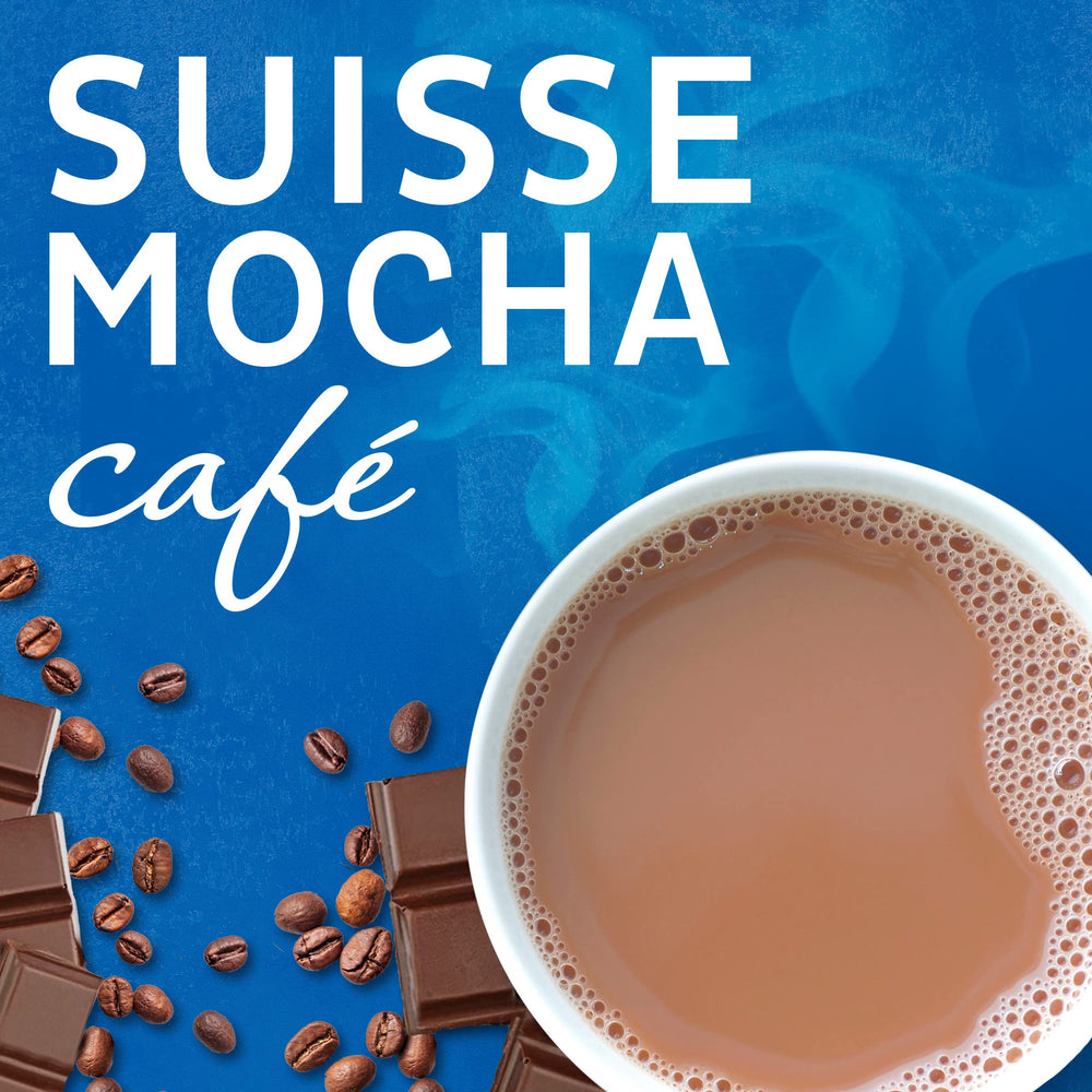MAXWELL HOUSE vertiendo mezcla como creamer en café para enriquecer