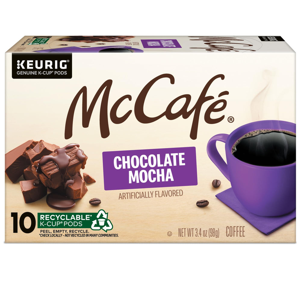 McCafé mano sosteniendo taza de mocha mostrando placer y confort