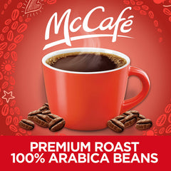 McCafe cápsula dentro de máquina Keurig lista para preparar taza instantánea