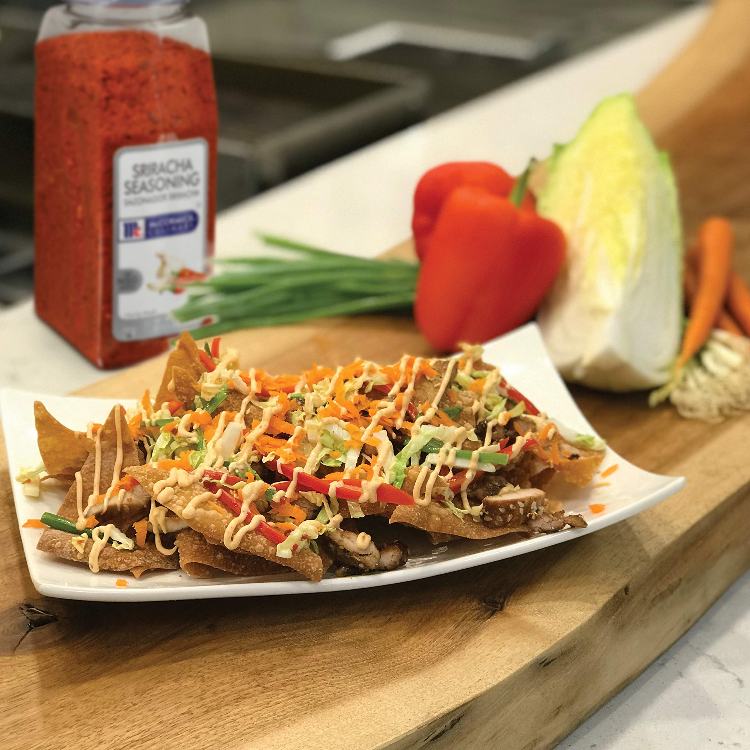 McCormick Culinary condimento aplicado sobre papas fritas aporta sabor intenso
