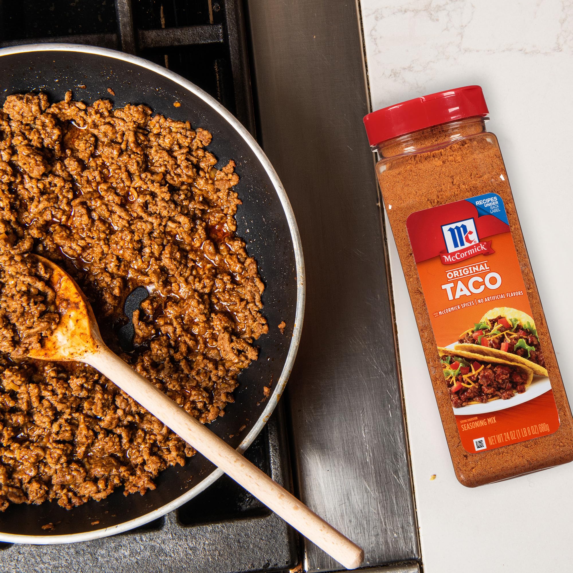 McCormick en cocina familiar demostrando uso fácil y rápido