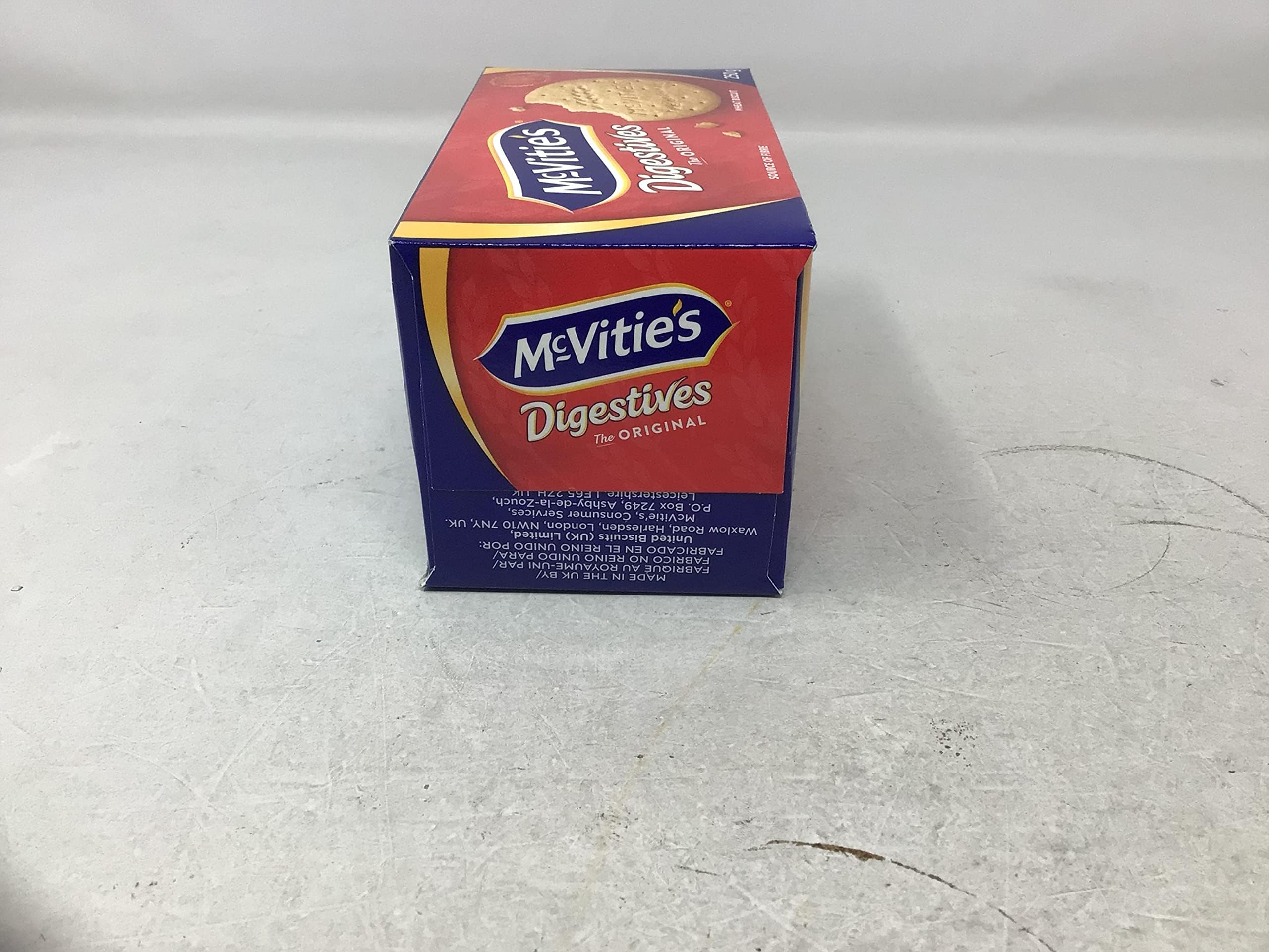 McVities galletas apiladas mostrando grosor y corte limpio, buena presencia