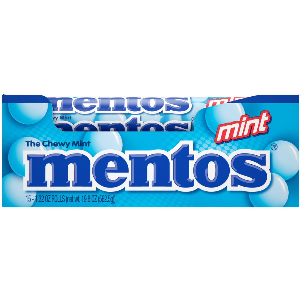 Mentos roll en mano demostrando portabilidad y tamaño