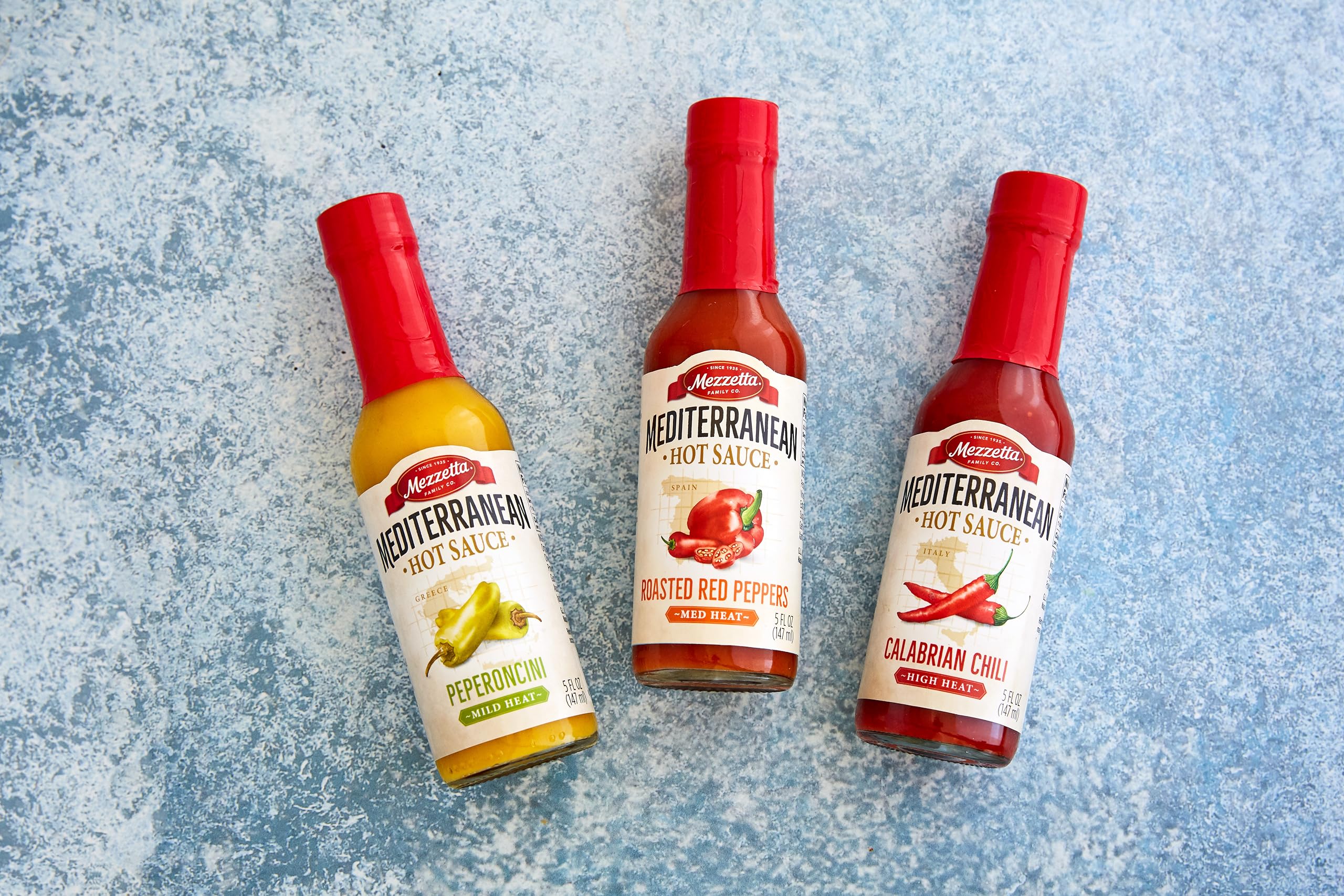Mezzetta en mesa mediterránea como condimento versátil y fresco