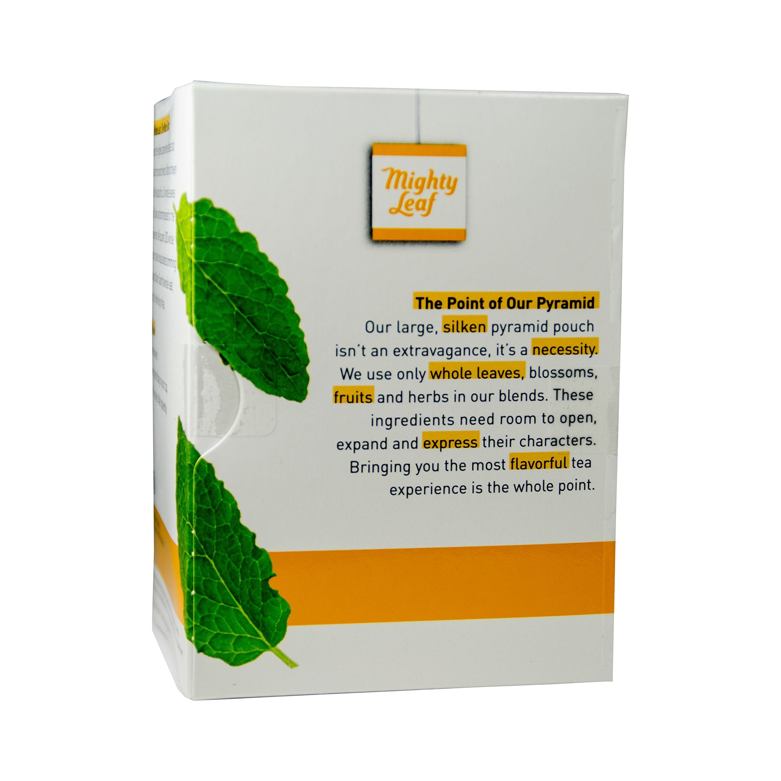 Mighty Leaf primer plano de hojas enteras dentro del saquito, liberando aroma
