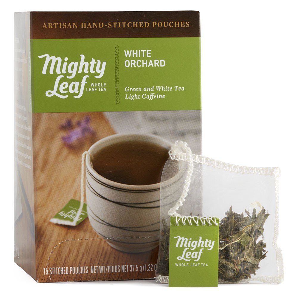 Mighty Leaf frente del empaque mostrando caja y 15 bolsitas, ideal para regalo