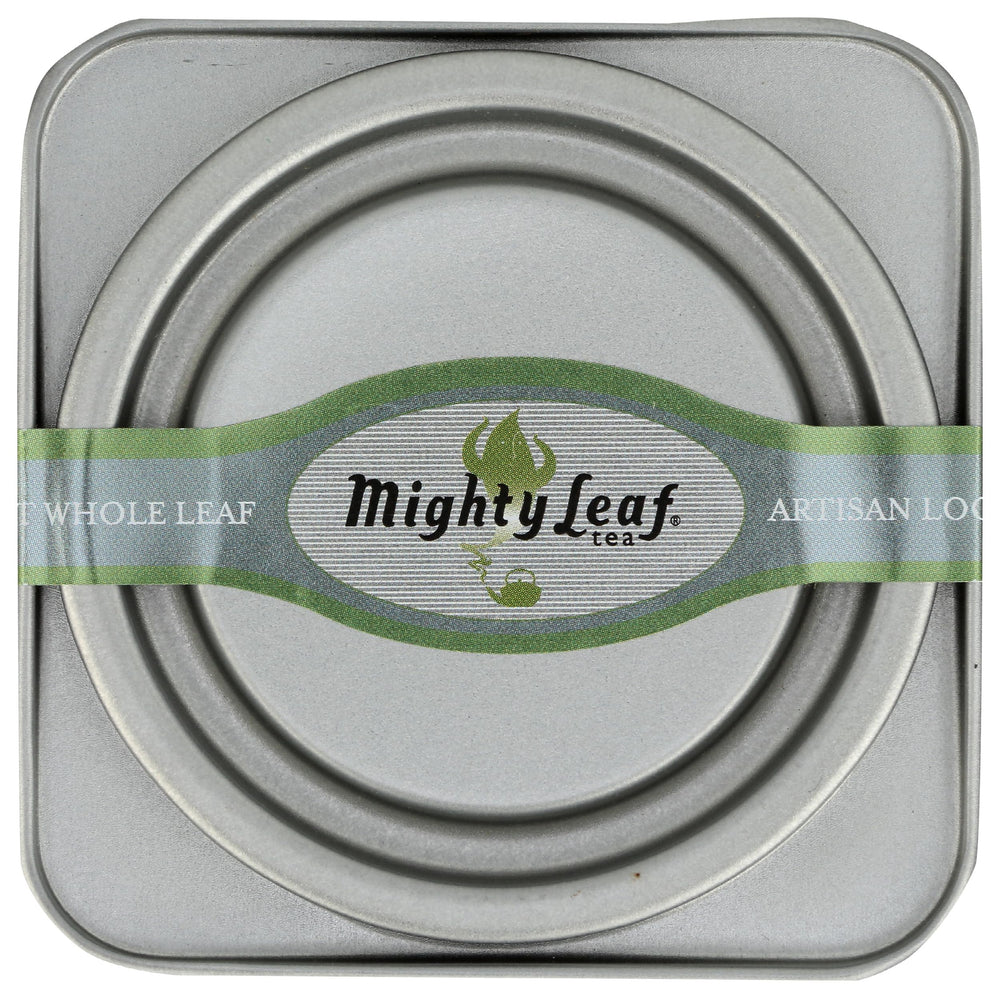Mighty Leaf latte de menta servido con espuma y aroma refrescante