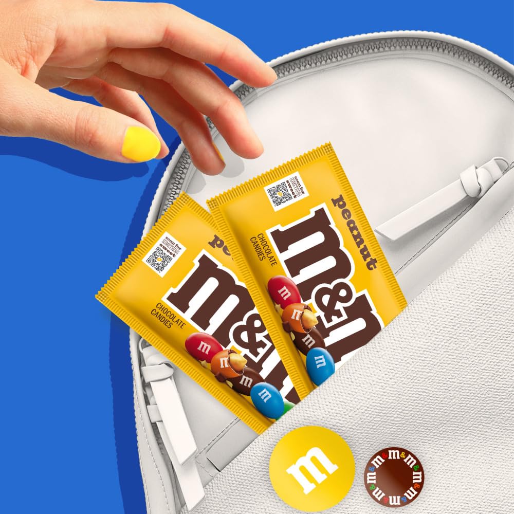 M&M'S variedad de colores en un cuenco, añade decoración comestible