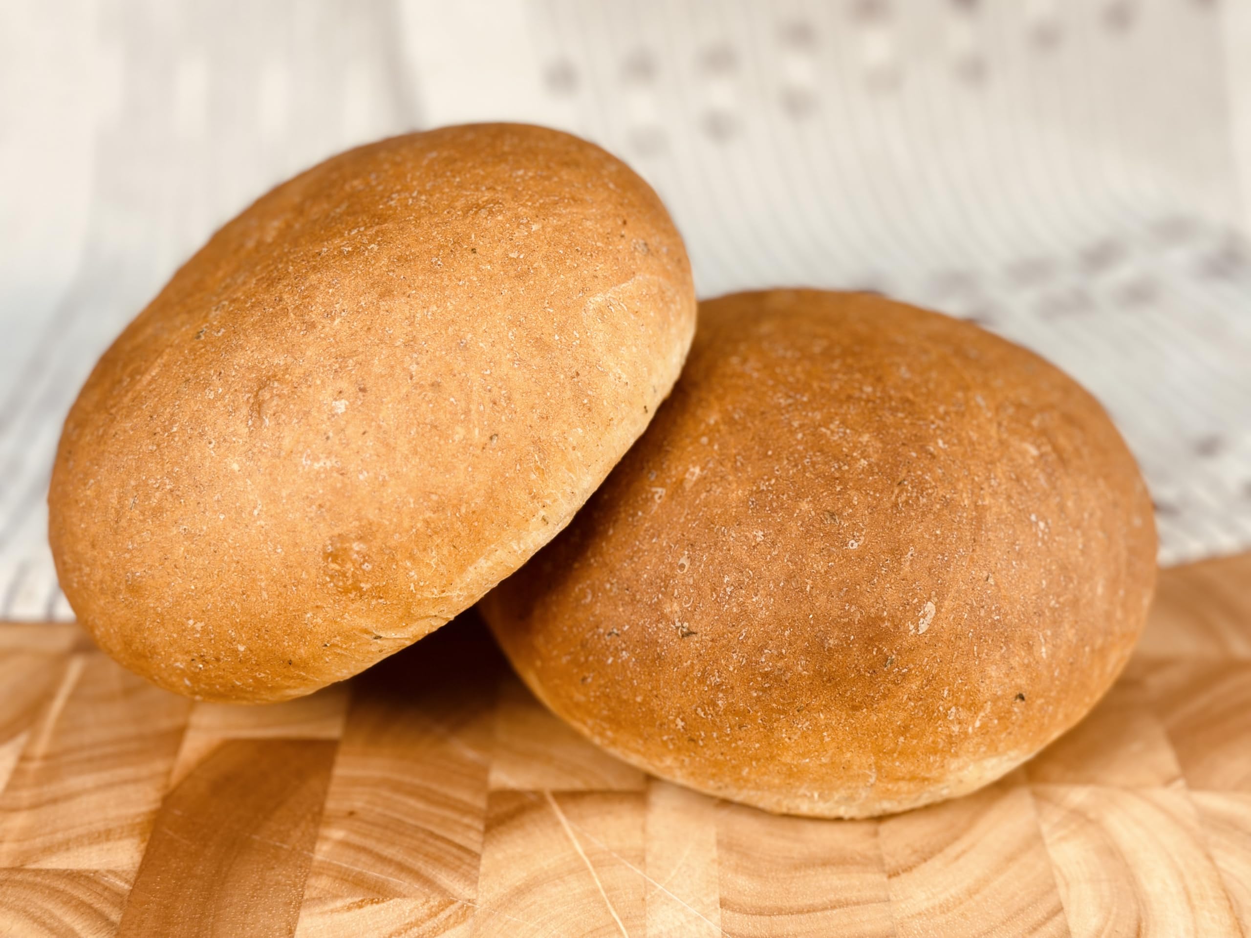 Molibake primer plano de miga tierna destacando textura suave y esponjosa