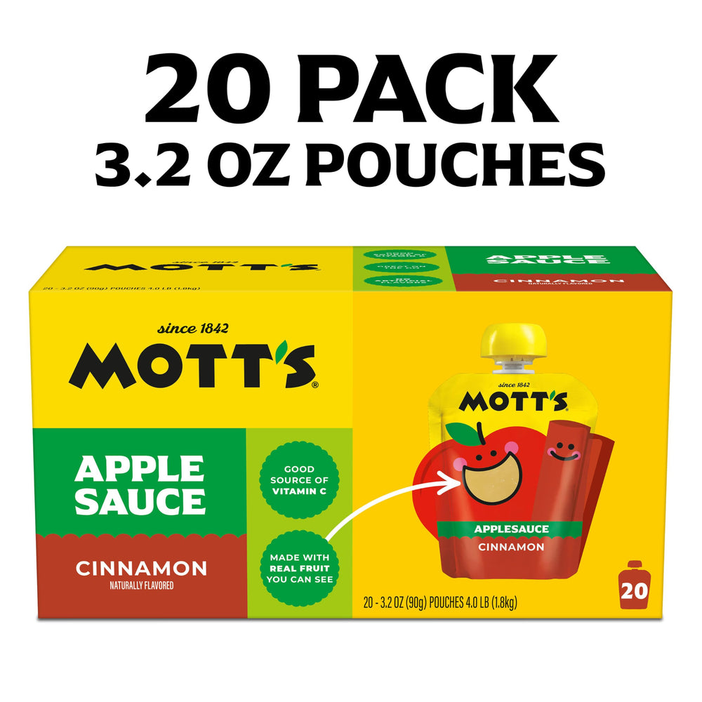 Mott's pouch junto a una moneda para comparar tamaño portátil