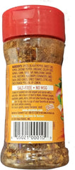 Mrs. Dash Extra Spicy comparación de tamaño con una mano para ver la capacidad de 2.5 oz y portabilidad.