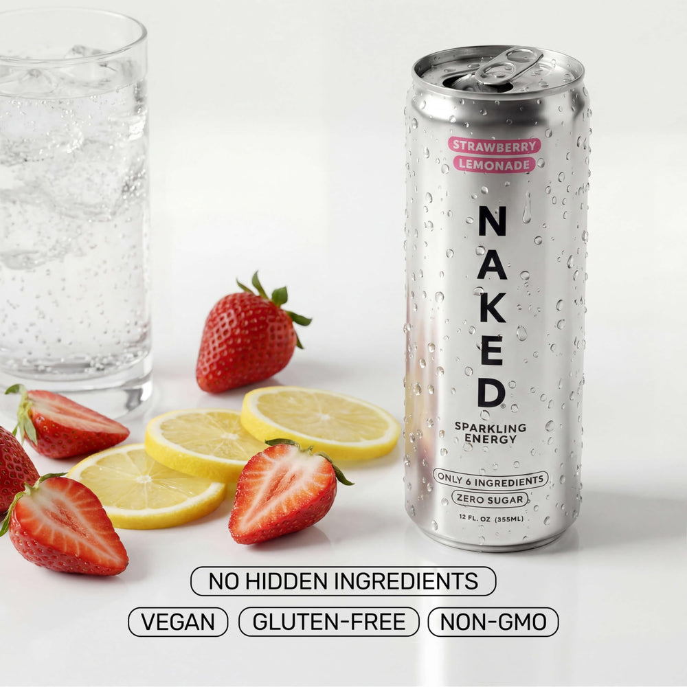 NAKED lata servida con hielo y fresas ilustra servicio frío y sabor afrutado