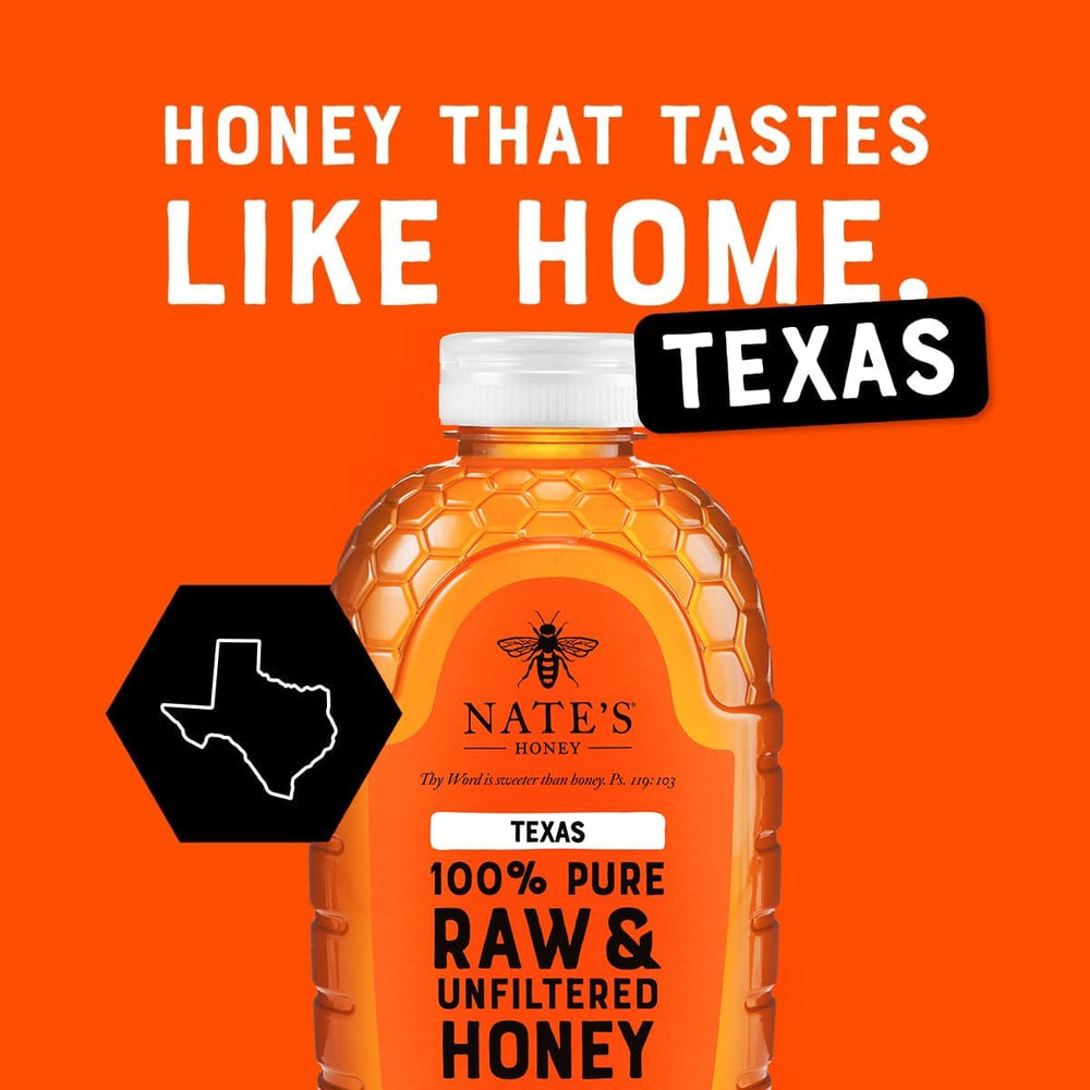 Nate's Honey vertiendo miel en taza de té para endulzar naturalmente