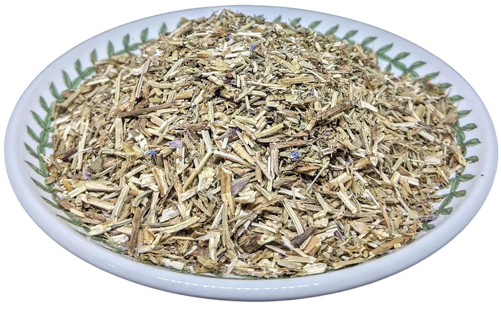 Nature Tea hyssop en taza infusionando aroma fresco y mentolado