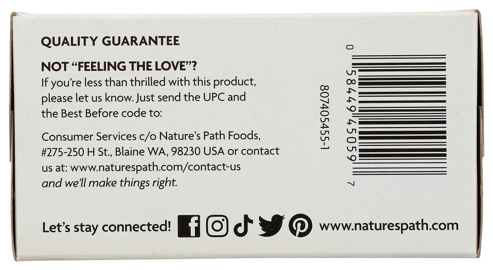 Nature's Path producto en despensa junto a accesorios de desayuno listos