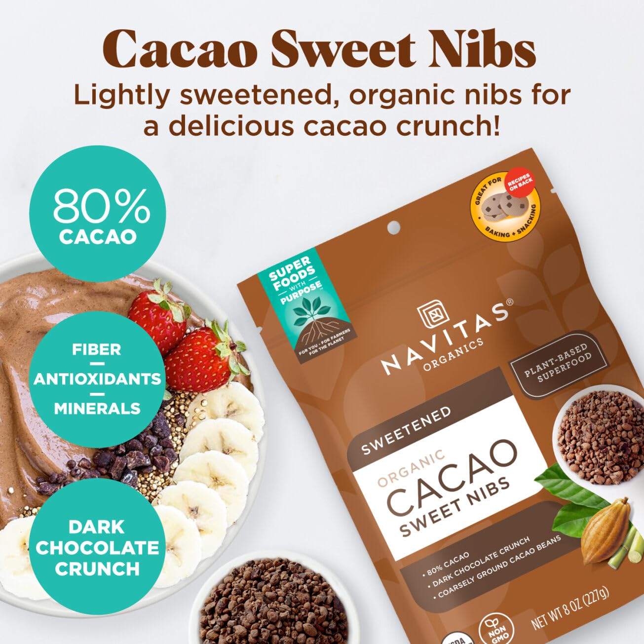 Navitas Organics porción en mano para snack saludable y bajo azúcar