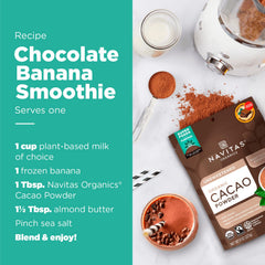 Navitas Organics cacao añadido a batido nutritivo y cremoso