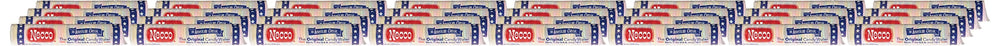 Necco en mesa de fiesta decorando bolsitas y platos de postre