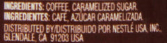 Nescafe Dolca primer plano del polvo soluble que muestra textura fina y fácil disolución