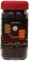 Nescafe Dolca servicio de café en taza preparado, ilustra preparación rápida y sabor consistente