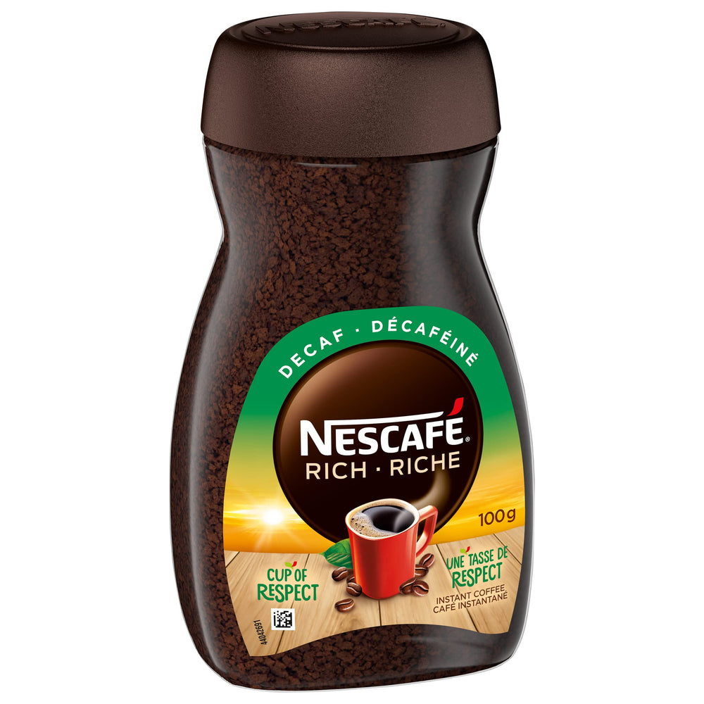 Nescafé RICH cucharada en mano midiendo por porción y control de intensidad