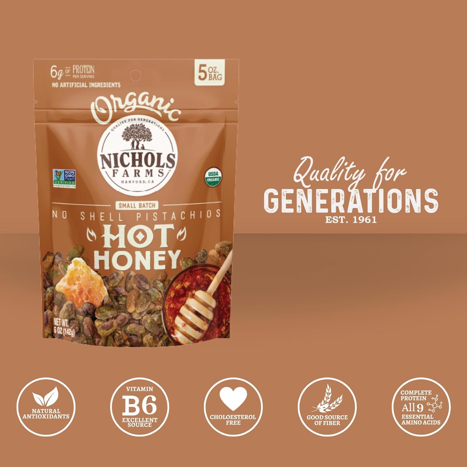 Nichols Farms pistachos en tabla de aperitivos para compartir sabores
