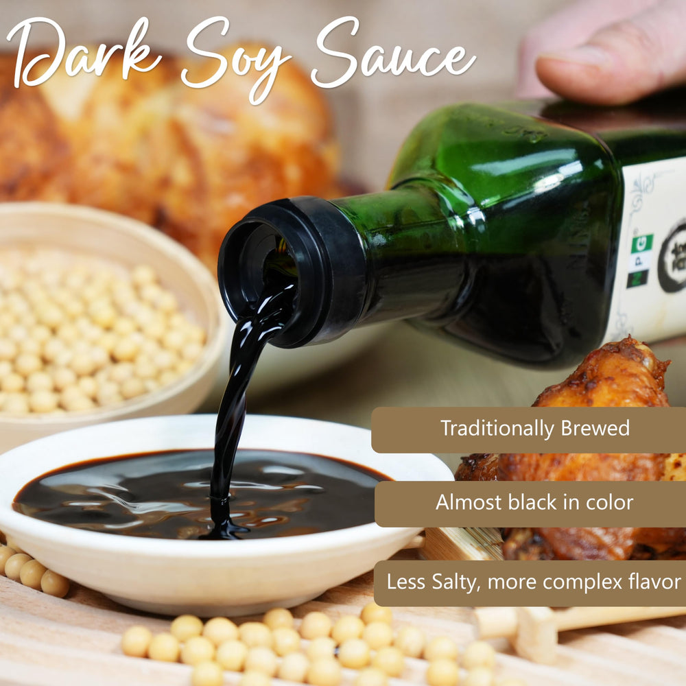 NPG vertiendo salsa en cuchara para controlar la cantidad y sabor