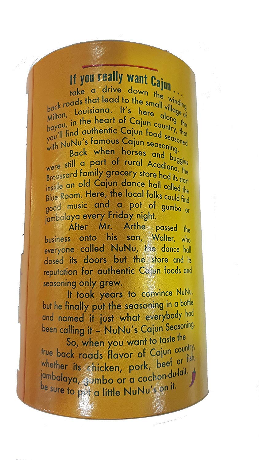 NuNu's sazonador en plato de gumbo servido, realza sabor tradicional